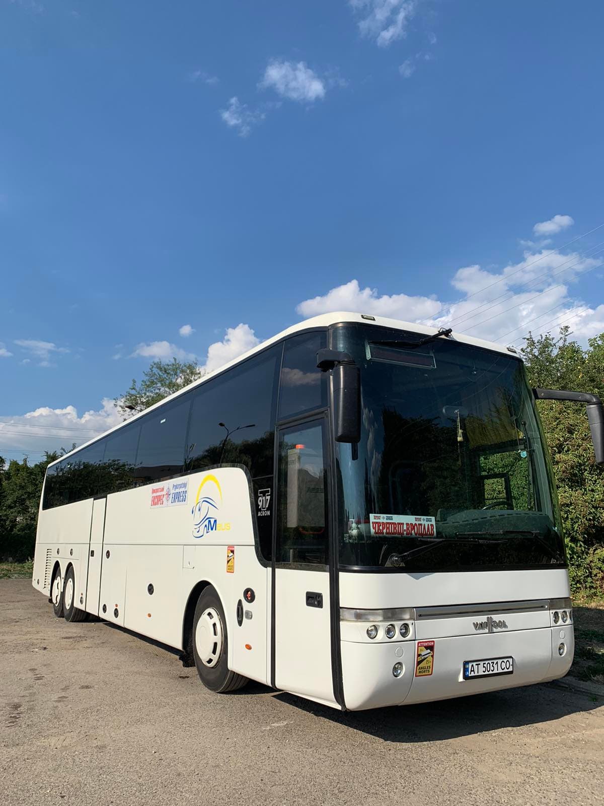 VAN HOOL ACRON (білого кольору)